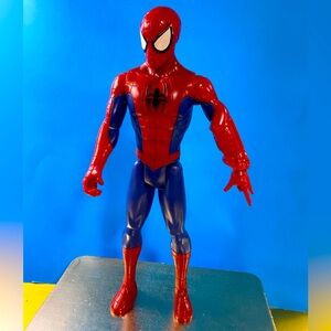 Spider-Man Action Figure 2017 Marvel Titan Hero Series Posable 11.25”